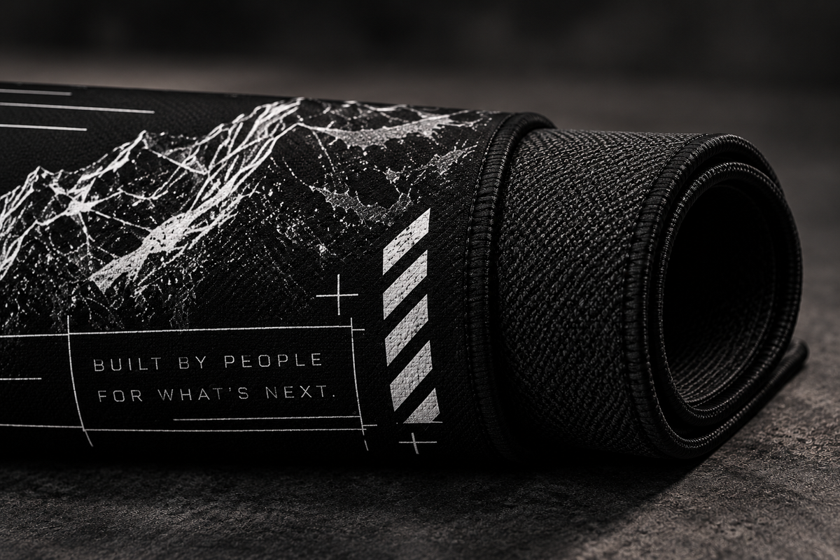 ASHWŌL // FOUNDATION DESK MAT