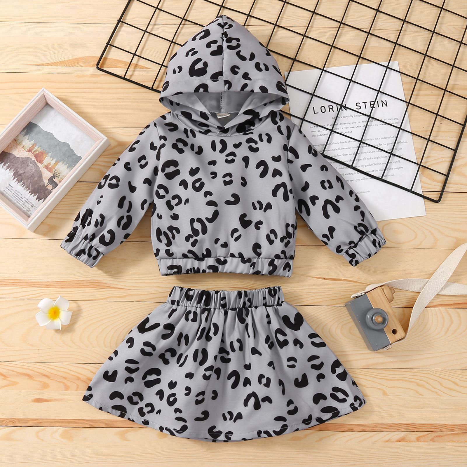 Toddler Cheetah Skirt and Sweatshirt Set